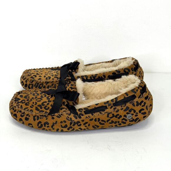 UGG Leopard Print Moccasin Slippers Womens 6 Chestnut Cozy Bow Shearling Shoe - Picture 7 of 13